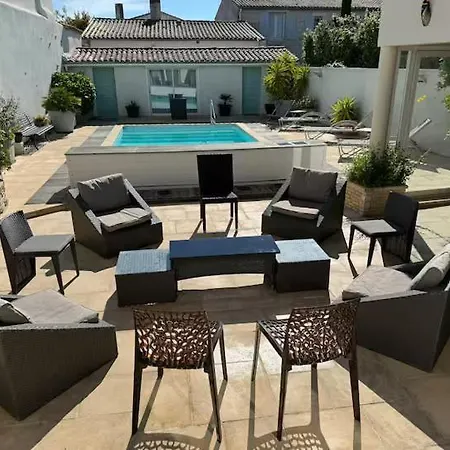 Ღ Ostaria - Maison Spacieuse, Piscine & Garage Holiday home