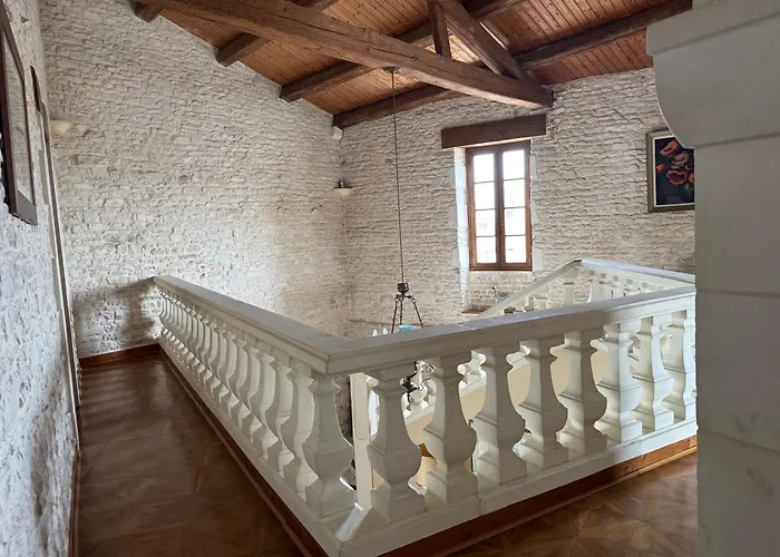 Casa vacanze ღ Ostaria - Maison Spacieuse, Piscine&Garage *