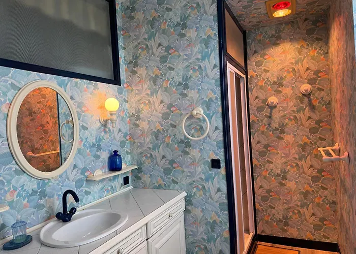 Casa vacanze ღ Ostaria - Maison Spacieuse, Piscine&Garage